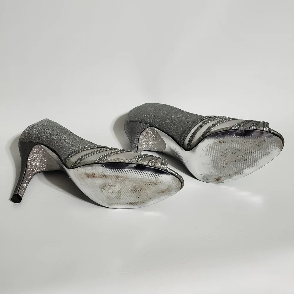 Adrianna Papell Silver Glitter Heel Pumps Sheer Peek A Boo Toe Shoes